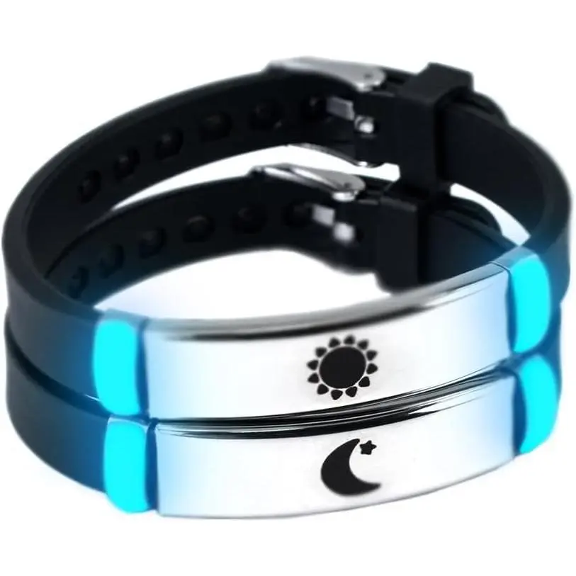 2/PCS SET Luminous   Crown Couple Bracelet, Fashionable  Bracelet, Cute and Simple Alloy Design, Daily and  Occasions, Valentine's Day Four Seasons Accessories