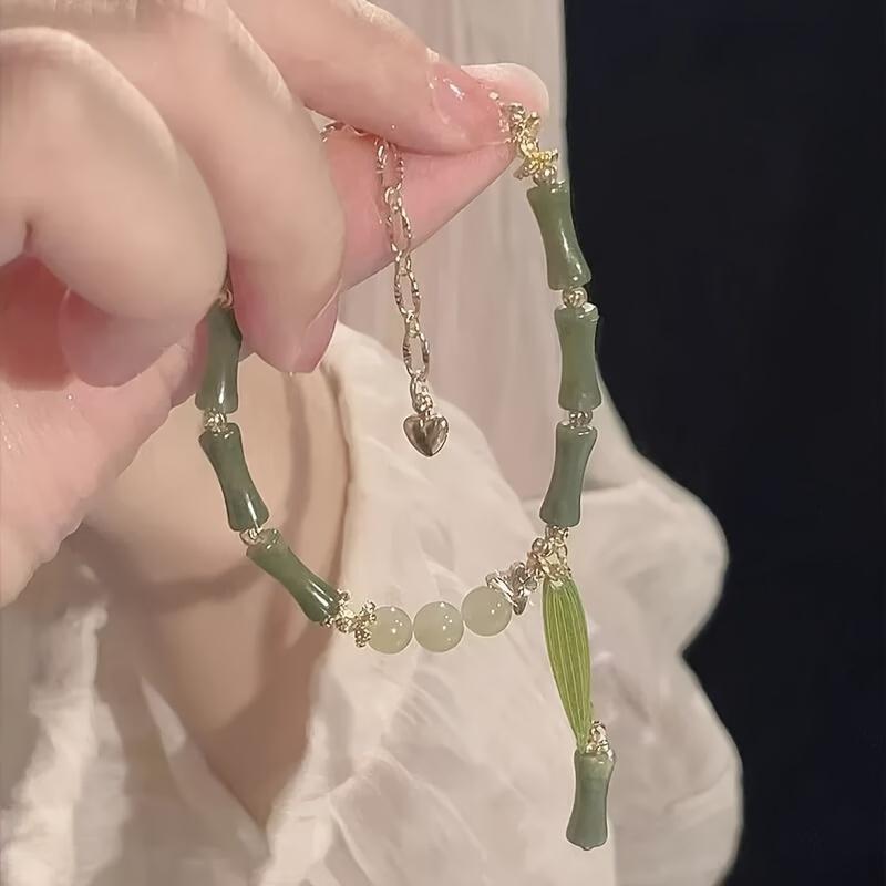 Elegant Women Transparent Green Glass Bamboo Bead Bracelet Charm Leaf Handmade Beaded Bangle Fashion Accessory Vintage Golden Butterfly Pendant Bracelet