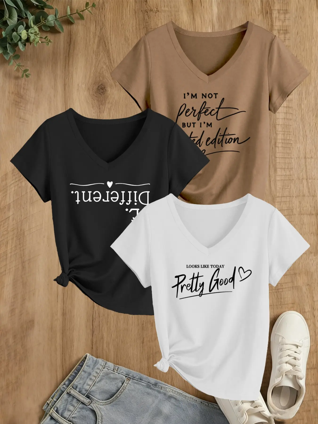 Women's 3-Pack Casual V-Neck Short Sleeve T-Shirts, Soft Comfortable Fabric, All-Season Daily Wear, Fashion Essential