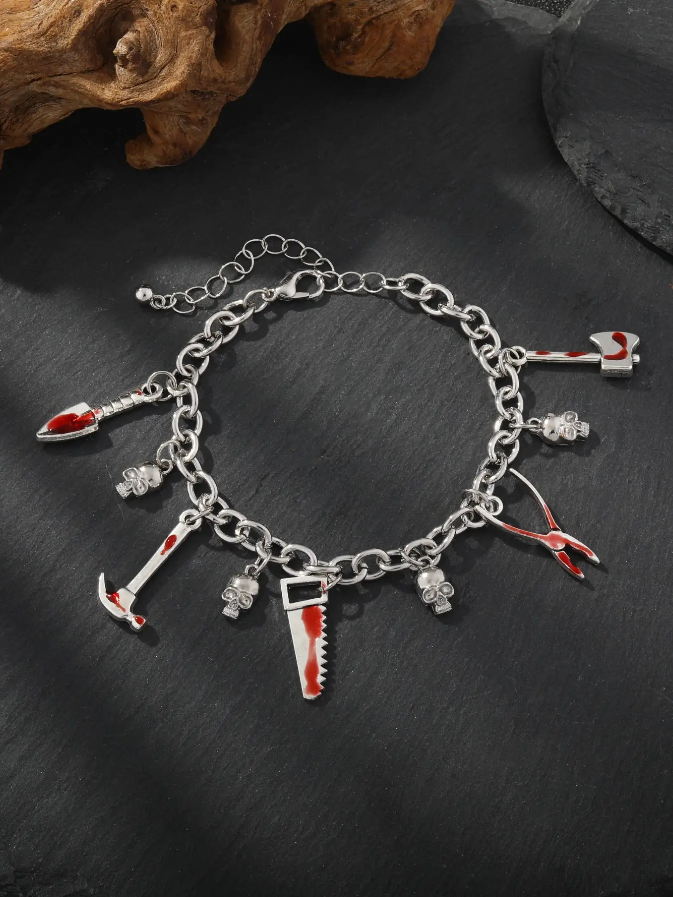 Bloody Tool Skull Pendant Bracelet, Iron, Dark Horror Style, Subculture Punk Jewelry, Unique Personality Accessory, Gothic Fashion Gift