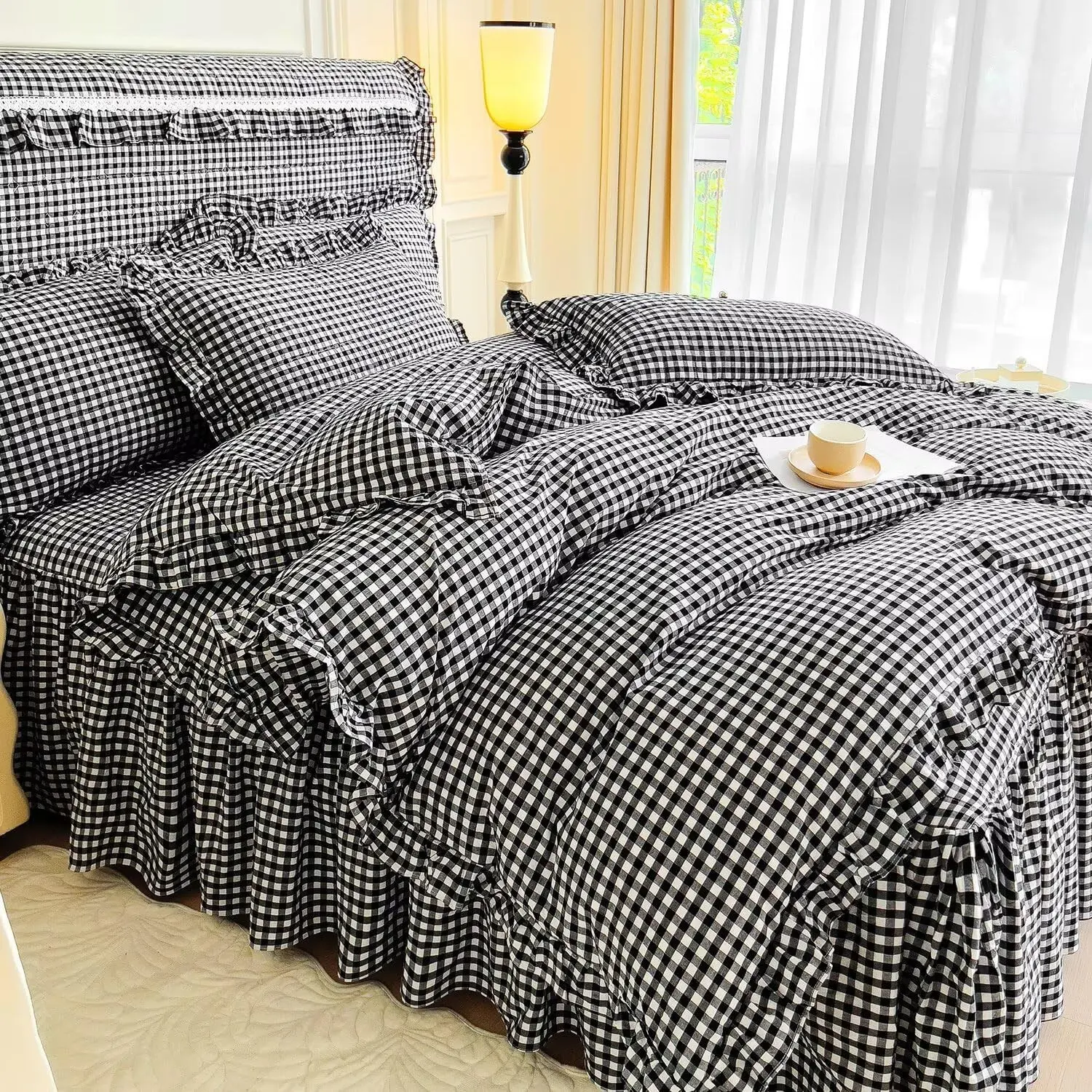 05 - Ruffle # Black Gingham
