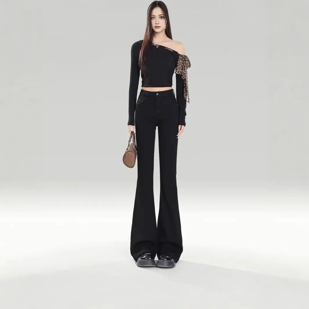 Women's Jade Low Rise Bootcut Jeans Stretch Black