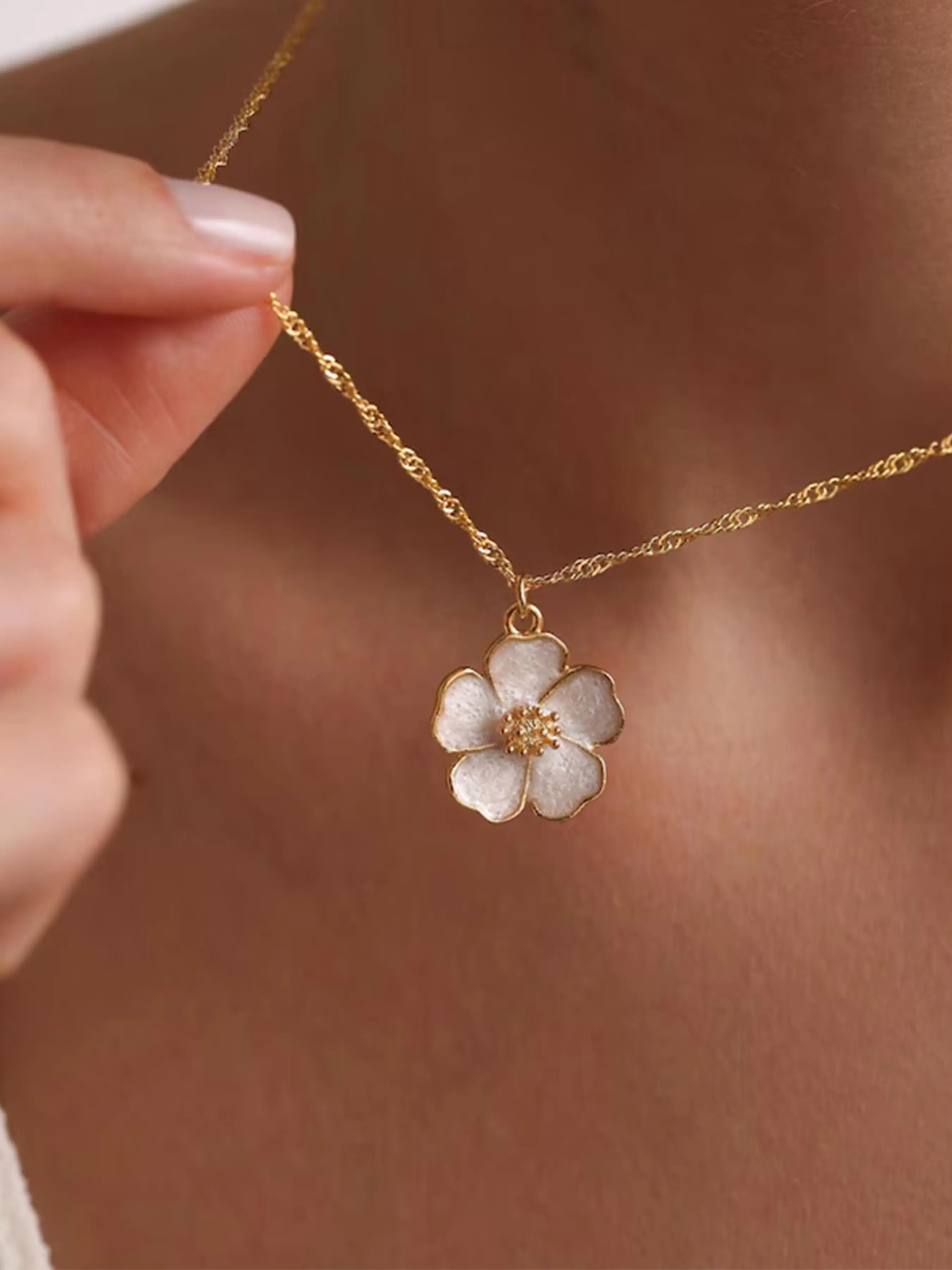1Pc Enamel Cherry Blossom Necklace, Floral Pendant Jewelry, Perfect Christmas Gift, Elegant Daily Wear Accessory, Birthday Gift Jewelry