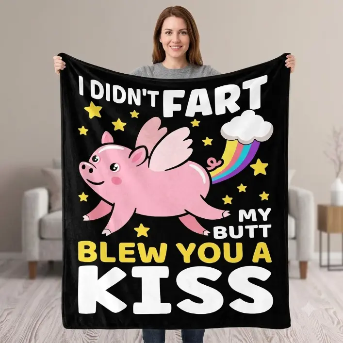 Funny Pig Blanket Gift for Girls Boys- 40x50 Inches Soft Flannel Throws Blankets Funny Gift for Teen Women Men Adult Cute Pig Lover Gifts for Birthday Christmas Halloween Bed Sofa Couch