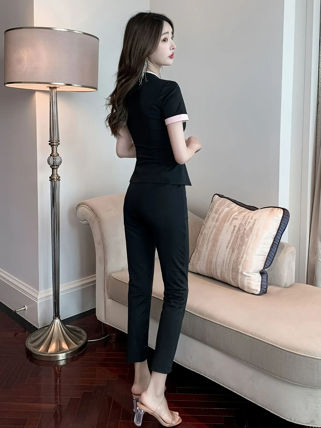 Women's Commuter Pants Set, Short Sleeve Top and Pants Two-Piece Suite, Vintage Style, Elegant Workwear for Spa, Hotel, Ktv, Salon