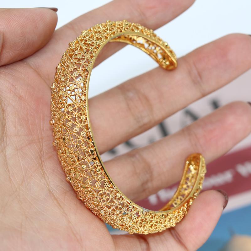 Female dubai ball bracelets, Ethiopian bracelets, wedding jewelry African gifts,golden color,ideal for middle east,gold bracelet