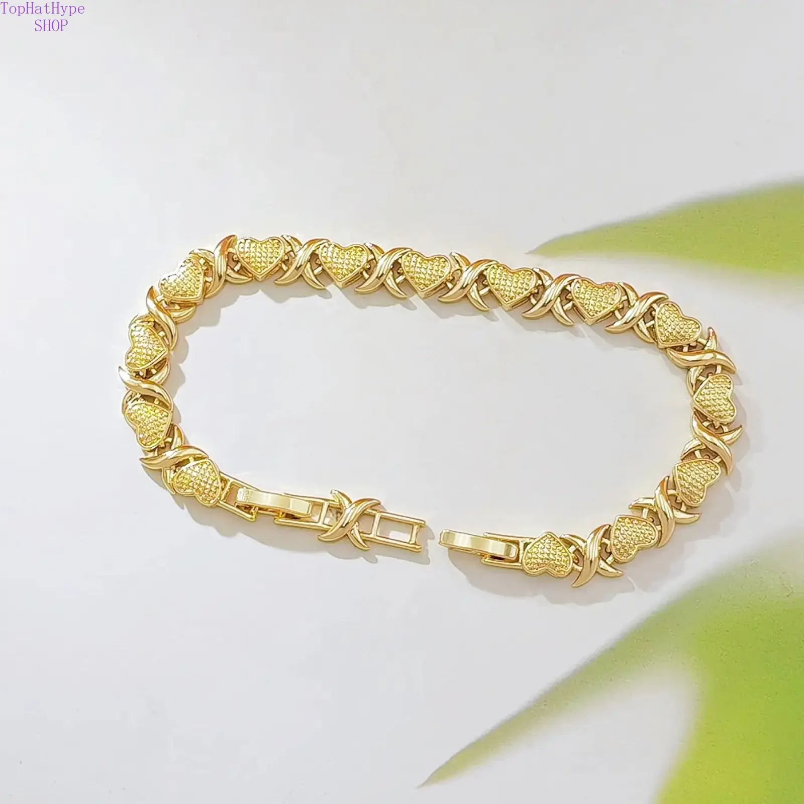 14K Gold Plated XOXO Heart Link Bracelet for Women, Textured Heart and Kiss Interlocking Chain Bracelet, Classic Love Fashion Jewelry Gift for Birthday Anniversary