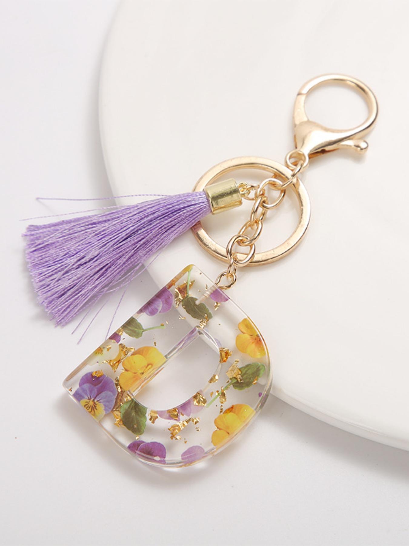 1pc Alphabet Initial Letter Key Chain Accessories, Cute Flowers Resin Charm with Key Ring, Bag Backpack Key Chain Pendant, People's Friends Gift First Choice, Stylish Keychain