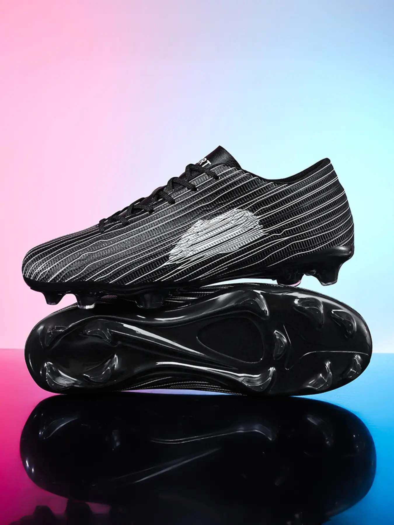 2026 New Soccer Shoes, Football Boot, Soccer Cleats, Football Shoes, Training Soccer Boots, Fg Training Shoes, Comfortable Unisex Design, Long Studs, Suitable for Outdoor Land/short Grass Sports and Matches