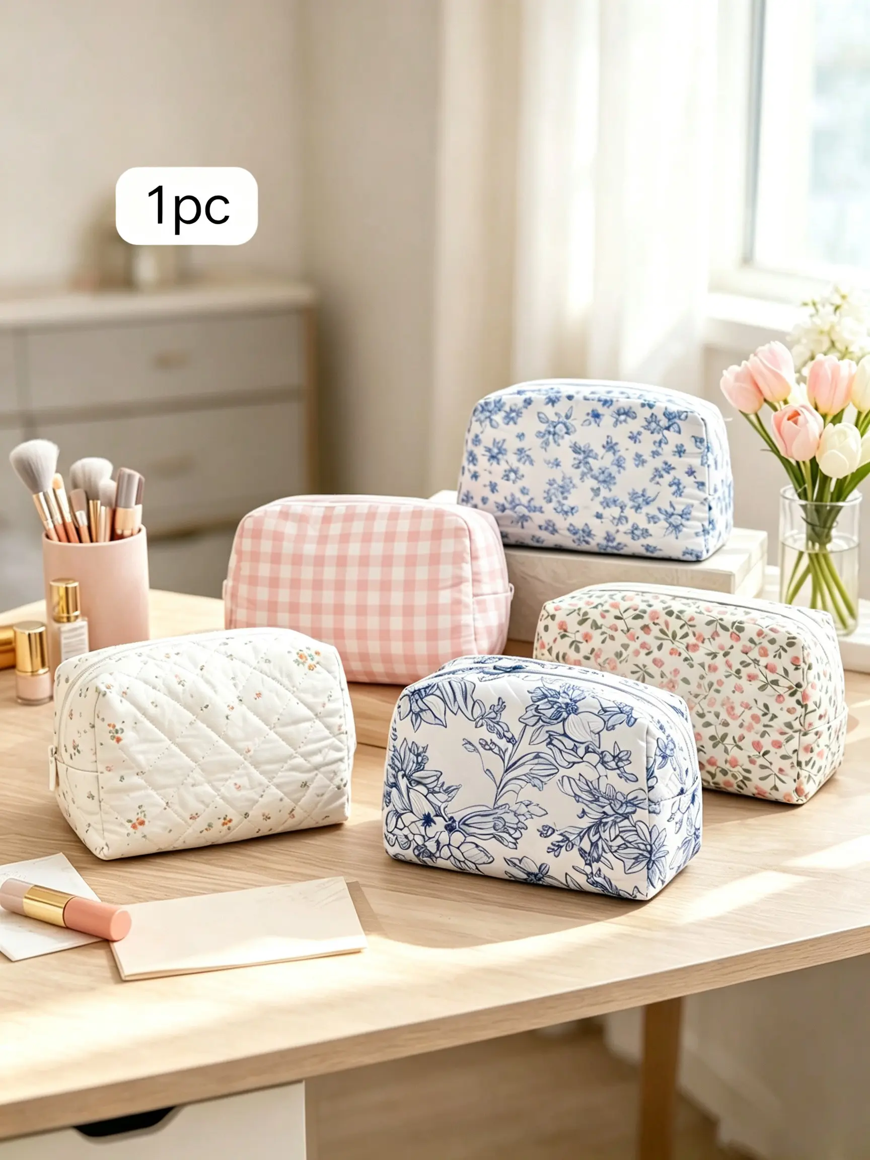 Quilted Floral Makeup Bag with Large Capacity, Portable Cosmetic Pouch for Women and Girls, Travel Toiletry Organizer, Cute Zipper Storage Bag for Vacation and Daily Use, Ideal Birthday Holiday Gift