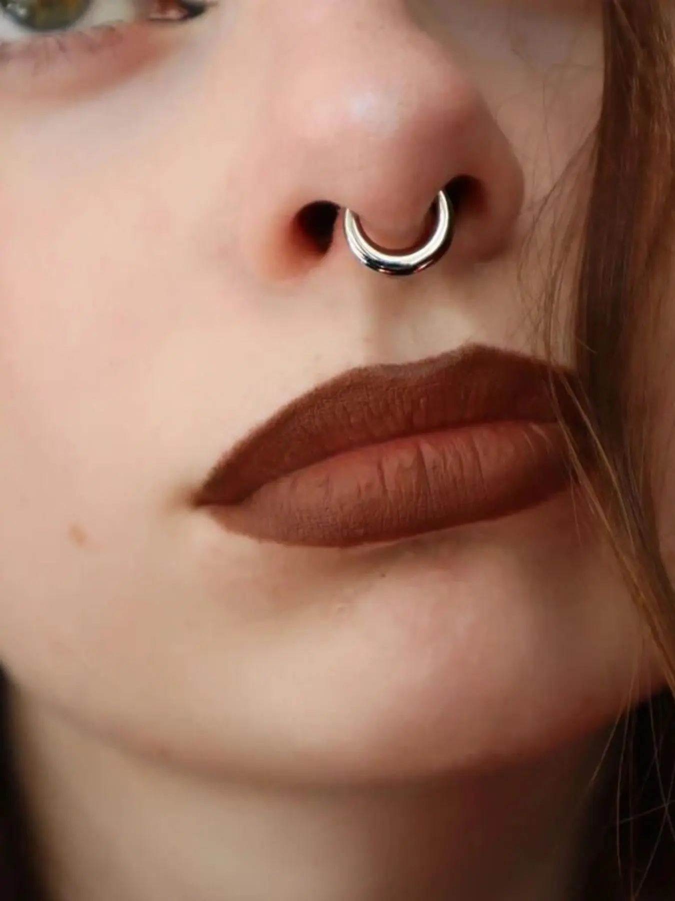 Stainless Steel Teardrop-Shaped Nasal Septum Ring, /silver Color, Hypoallergenic, Unisex Body Piercing Jewelry