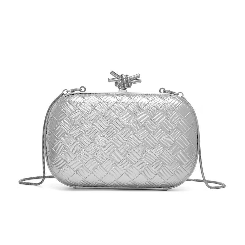 2026woven evening clutch bag, equipped with a chain handle, features European and American styles and is of the box-shaped crossbody bag type.