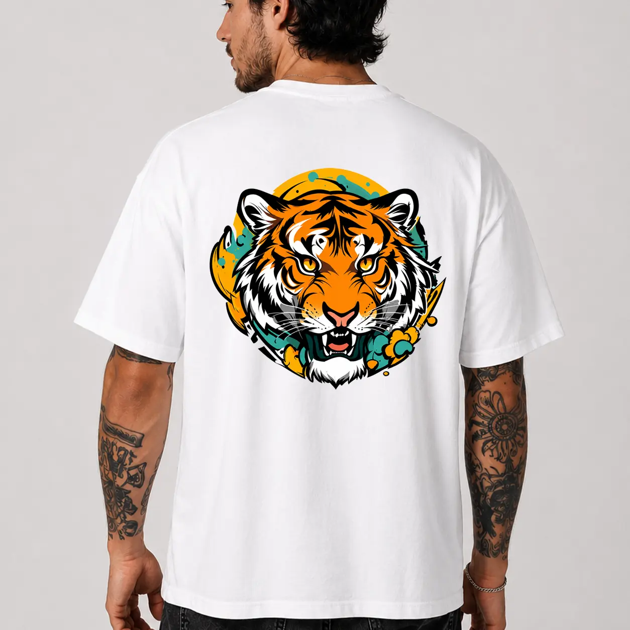 Men's Tiger Graphic Tee, Trendy Graphic Print, Versatile for All Seasons