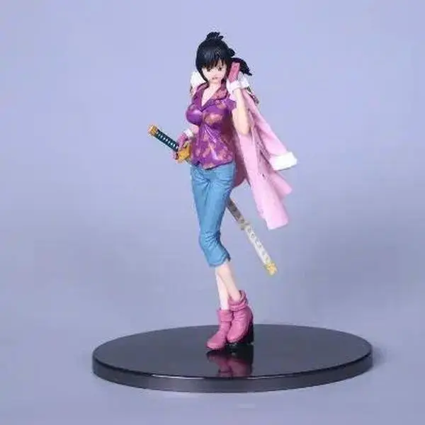 17CM Anime One Piece Tashigi Figure Top War Model Toy Gift Action Figure PVC Statue Model Doll Collectible Room Decoration Gifts