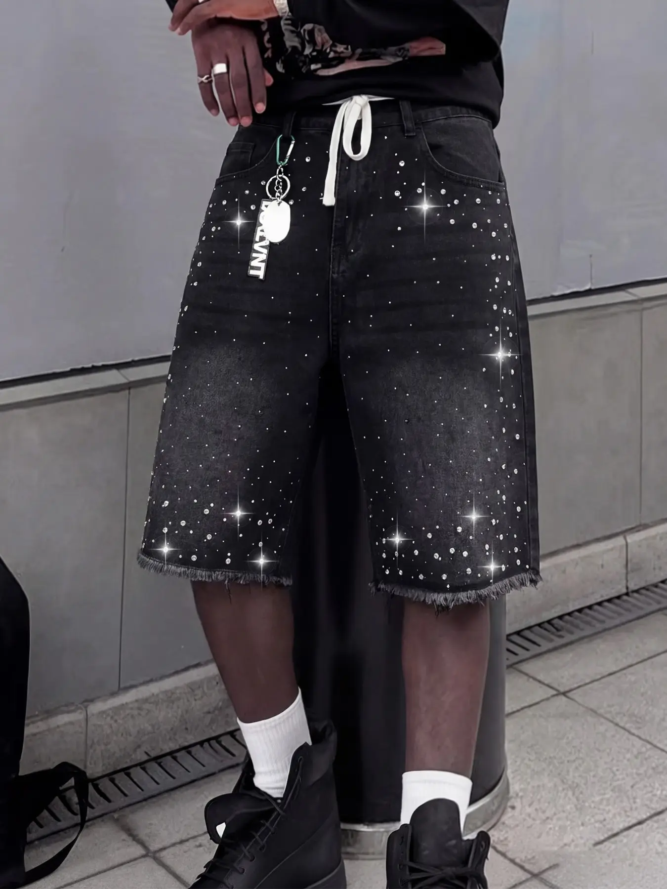 Men's Rhinestone Starry Jeans Shorts, Loose Fit, Classic Casual, Frayed Washed, Sparkly Rhinestones, Drawstring, Y2K Retro Streetwear Summer Bermuda Shorts