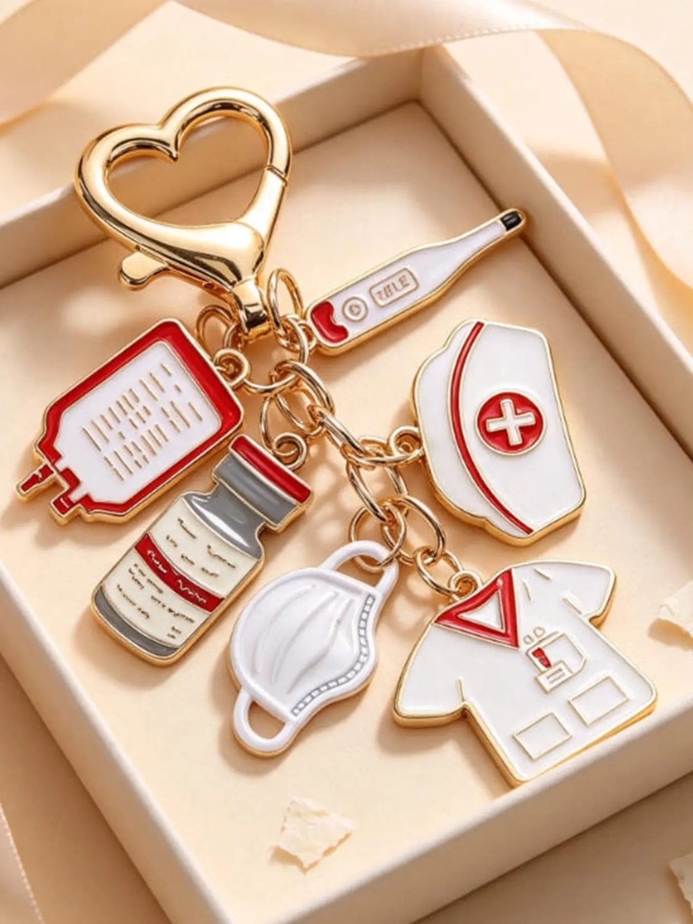 Cartoon Nurse  Keychain Cute Medical Tools Key Infusion pump Thermometer Surgical Mask Enamel Keychain Medical Tools Pandents For Women Men Nurse Doctor Handmade Gift