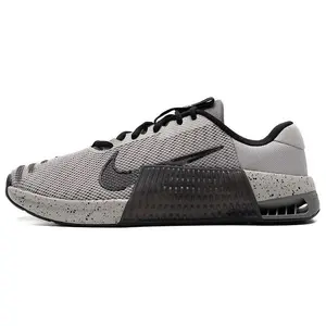 Men's Nike Metcon 9 Lace-Up Low-Top Casual Trainer - Gray Footwear, Running Sneaker, Walking Shoe with Verifiable Global Authentication Credentials