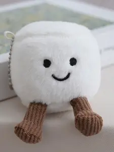 Cute marshmallow doll doll bag pendant keychain, suitable for daily wear, vacation and dating occasions, and also a surprising and exquisite small gift