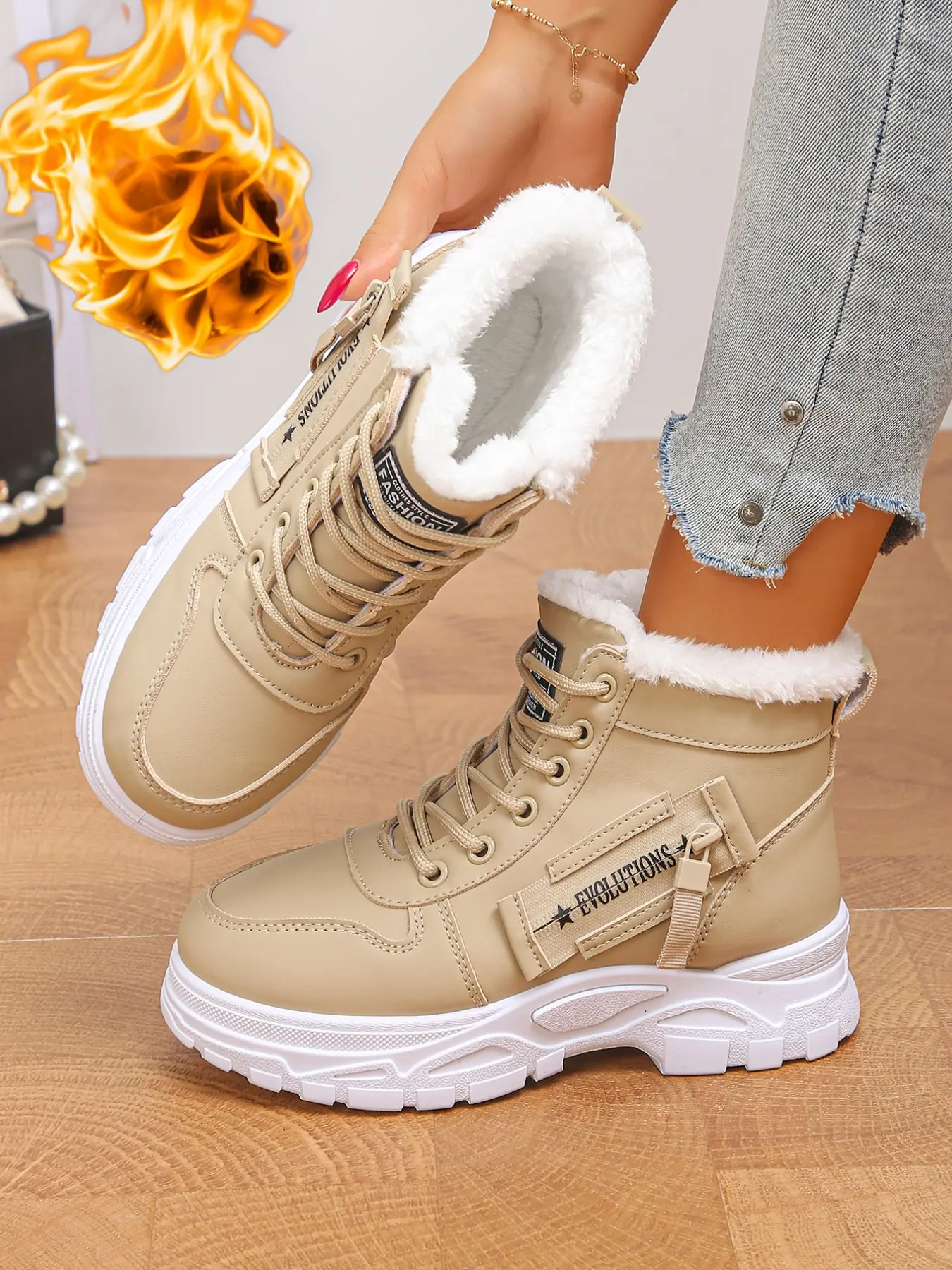 Ladies' winter fleece-lined platform ankle boots, plush high-top sneaker boots, lace-up side-zip non-slip cold-proof snow boots, perfect for daily commuting, hiking, outdoor walking, and pairing with casual cold-weather outfits.