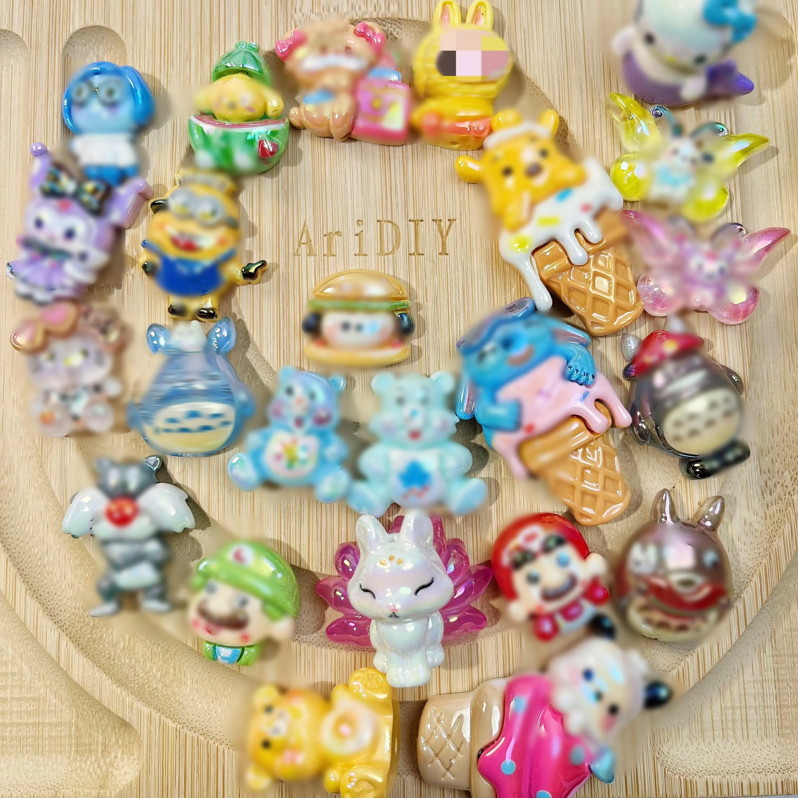 Vesta-A6-Cartoon UV Plated Charms Beads