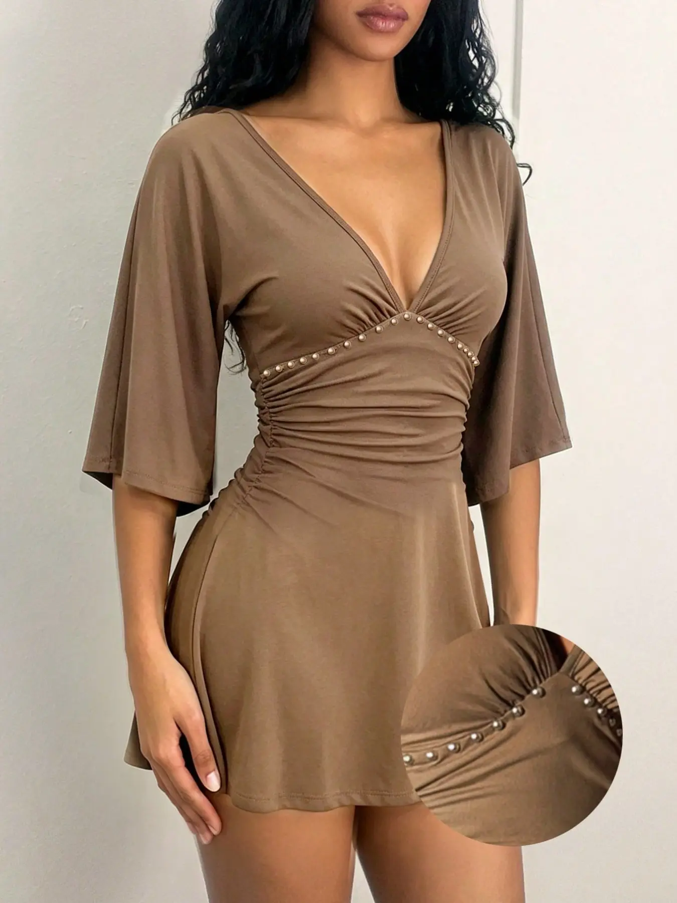 Deep V Neck Pleated Bodycon Bell Sleeve Dress, Elegant Women's Fashion, Perfect for Parties and Special Occasions, Stylish Evening Gown Formal Wear, Elegance