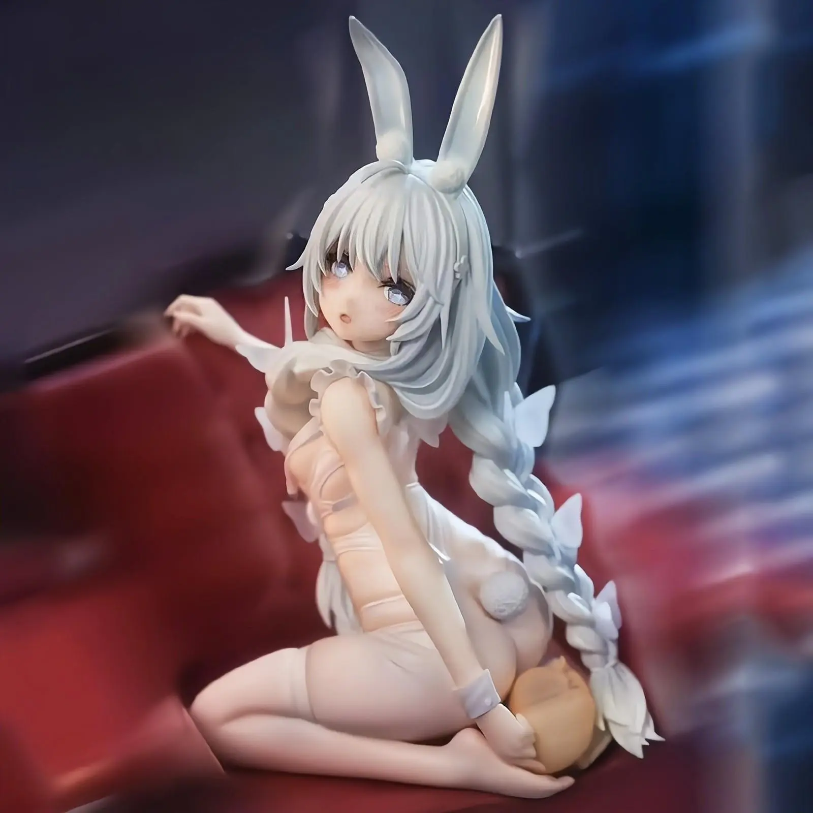 Cute Rabbit Figurine, Cute Kawaii Figure, Adorable Bunny Girl Anime Model, Desktop Car PC Case Decor, Lovely Maiden Doll Gift, Secondary Dimension Collectible
