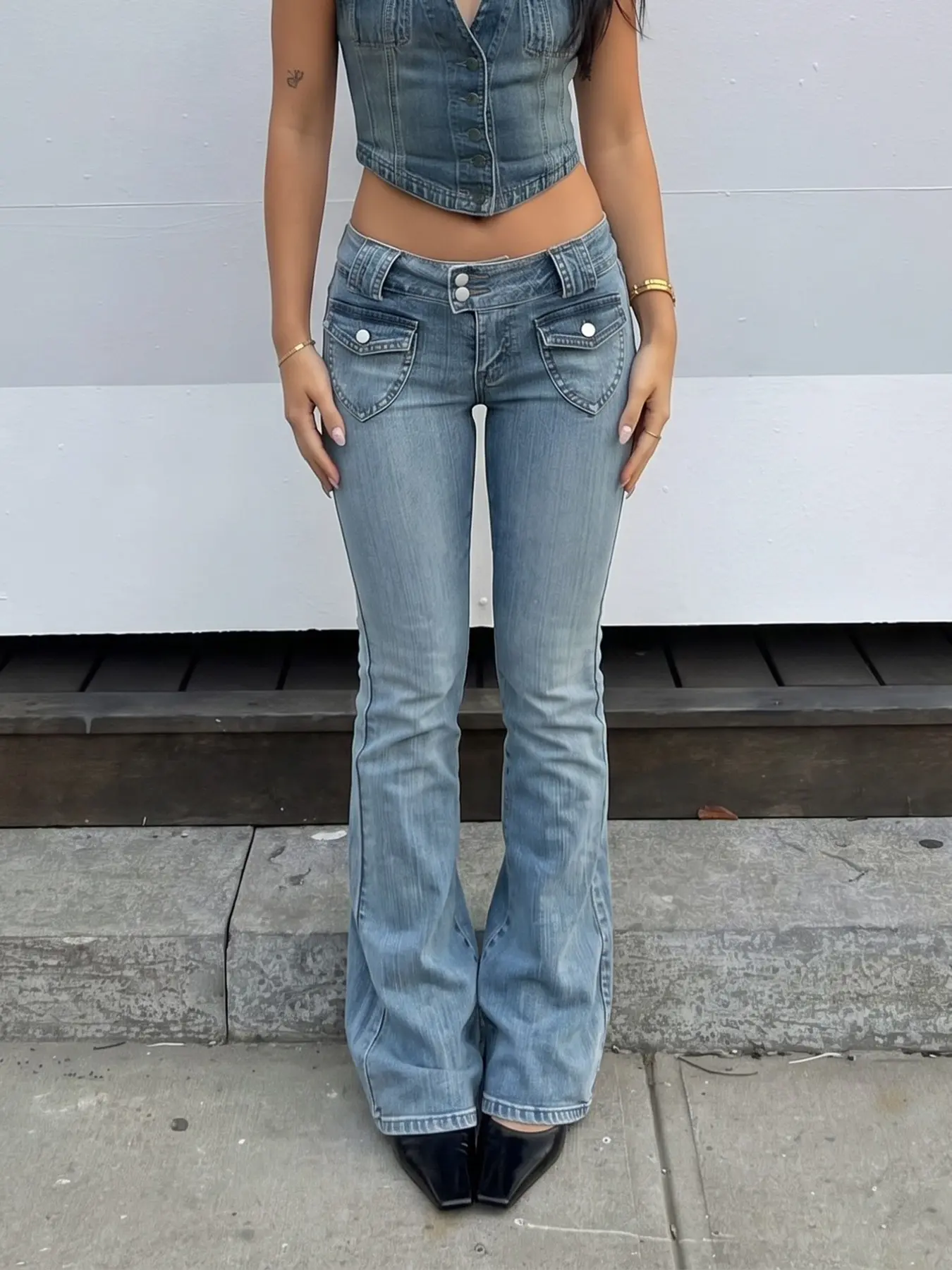 Women's Vintage Light Blue Wash Low-Waist Stretch Bootcut Flare Jeans, American Retro Sexy Y2K Elegant Casual Flare Pants for Spring