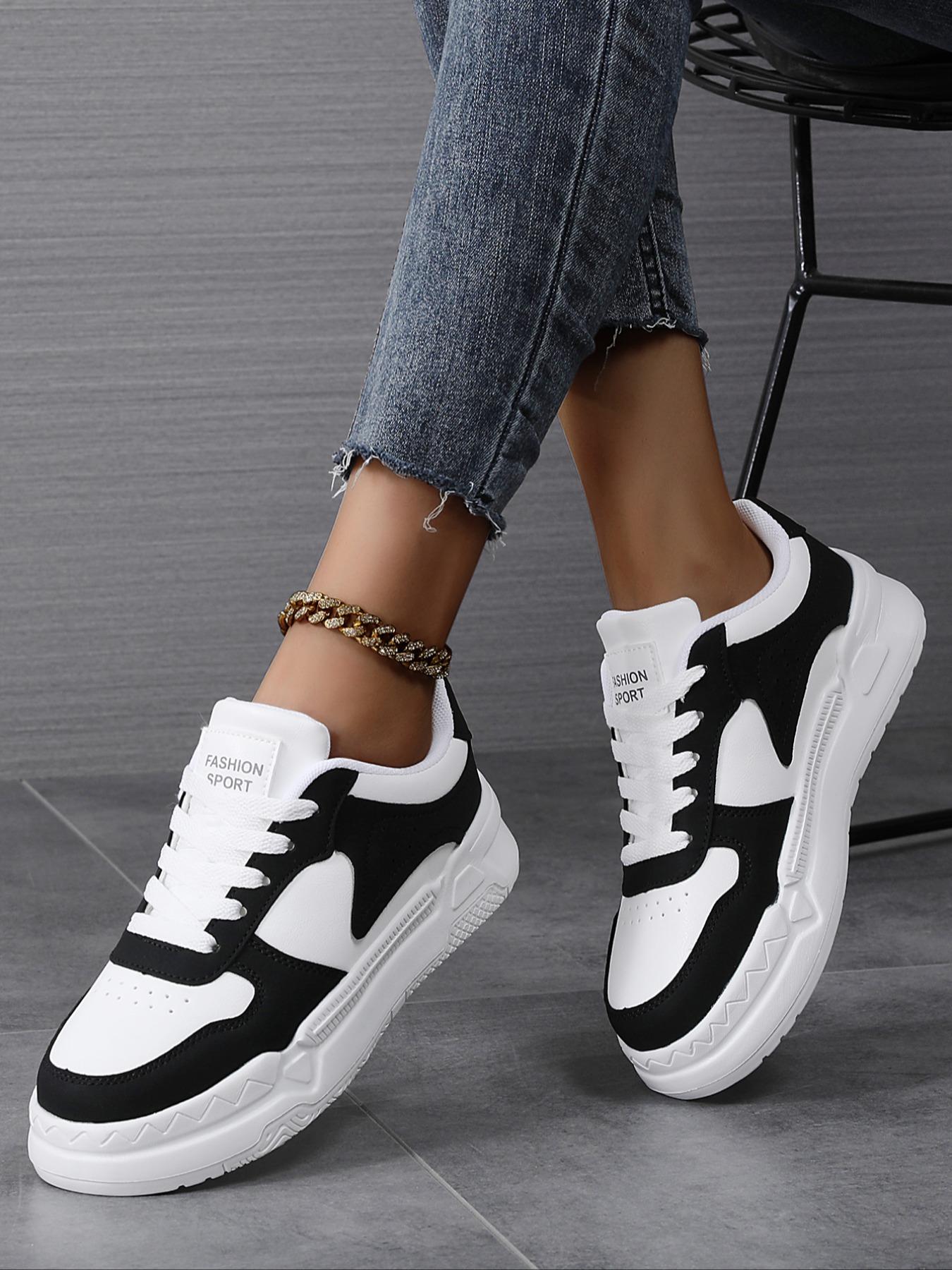 Women's Fashionable Patchwork Lace Up Skate Shoes, Casual Comfortable Breathable Sports Shoes, Female All-match Round Toe Shoes for Daily Wear, Closed