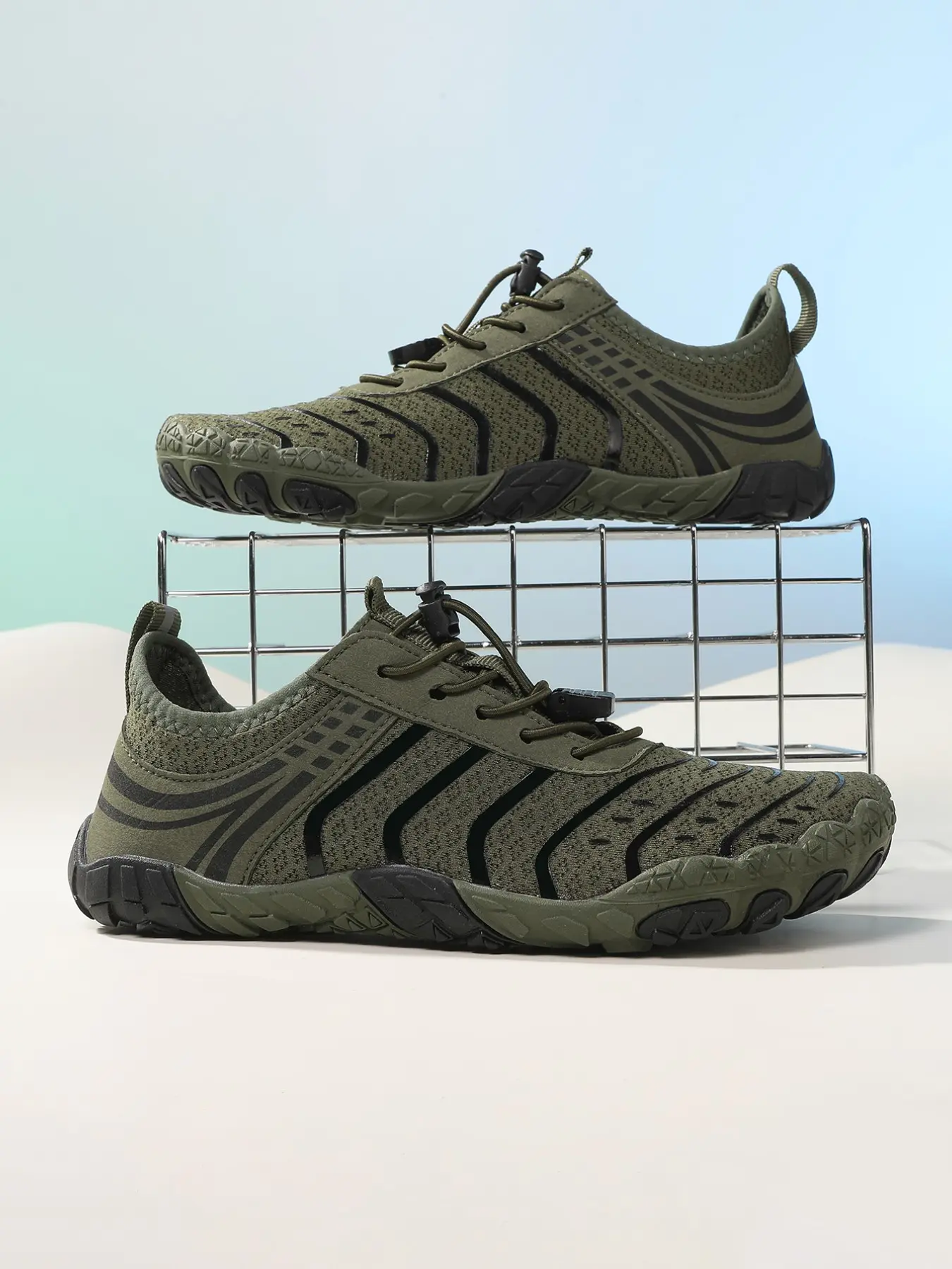 Men's Quick-Dry Water Shoes, Water Sports Footwear, Anti-Slip Breathable Mesh River Trekking Shoes, Toe Protector, Ideal for Fishing, Camping, Beach, Riverside Walks