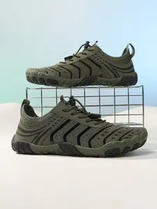 Men's Quick-Dry Water Shoes, Water Sports Footwear, Anti-Slip Breathable Mesh River Trekking Shoes, Toe Protector, Ideal for Fishing, Camping, Beach, Riverside Walks