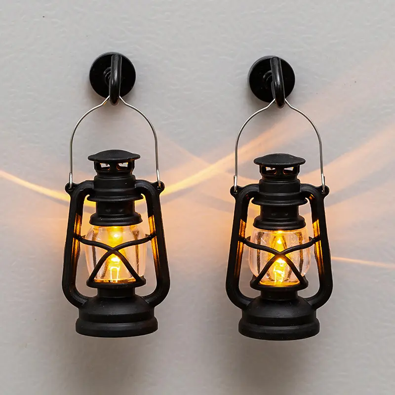 Mini retro kerosene lamp fridge magnet pendant luminous decoration night light dollhouse ornament