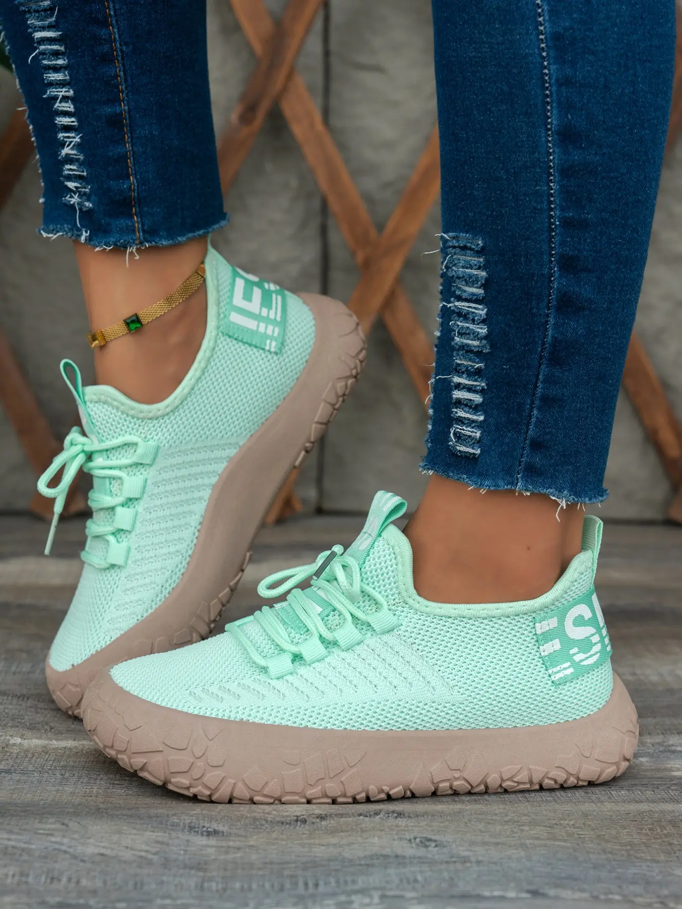 New Women's Lightweight Cushioned Anti-Slip Lace-Up Casual Sneakers, Breathable Mesh Rubber Sole, Round Toe, All Seasons, Medium Width