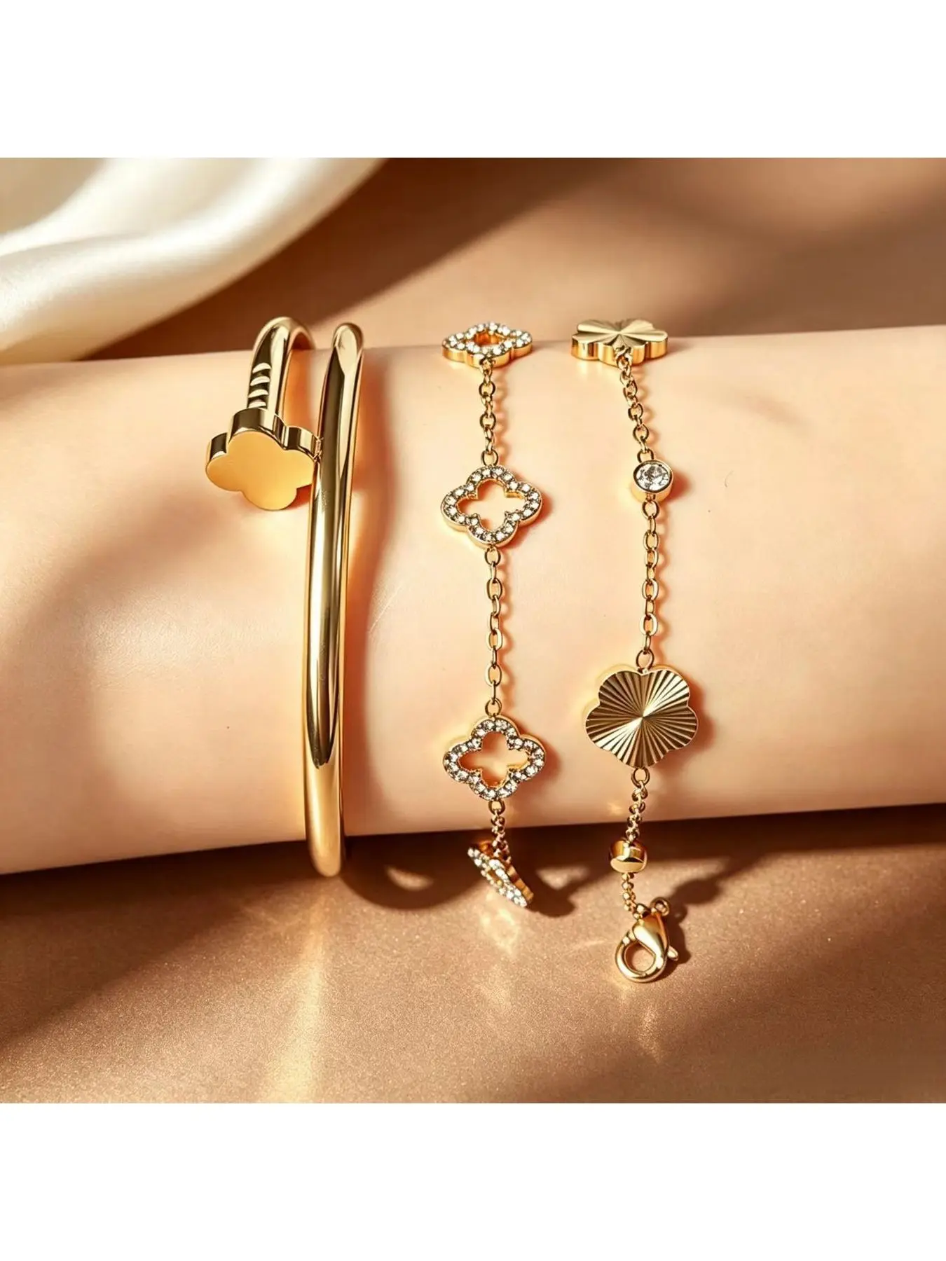 1 Four Leaf Clover Nail Bracelet Set 3-Piece Gold Plated Zircon Flower Jewelry for Women Stainless Steel