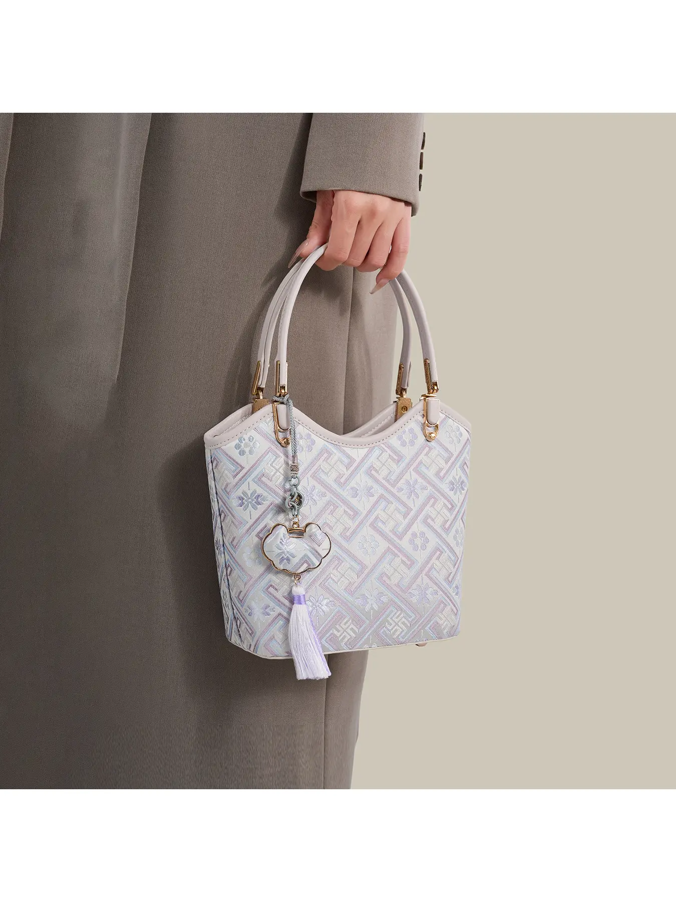Traditional Chinese Brocade Women's Bag, New Style Basket Bag, Handbag, Shoulder Bag, Crossbody Bag, Small Bag