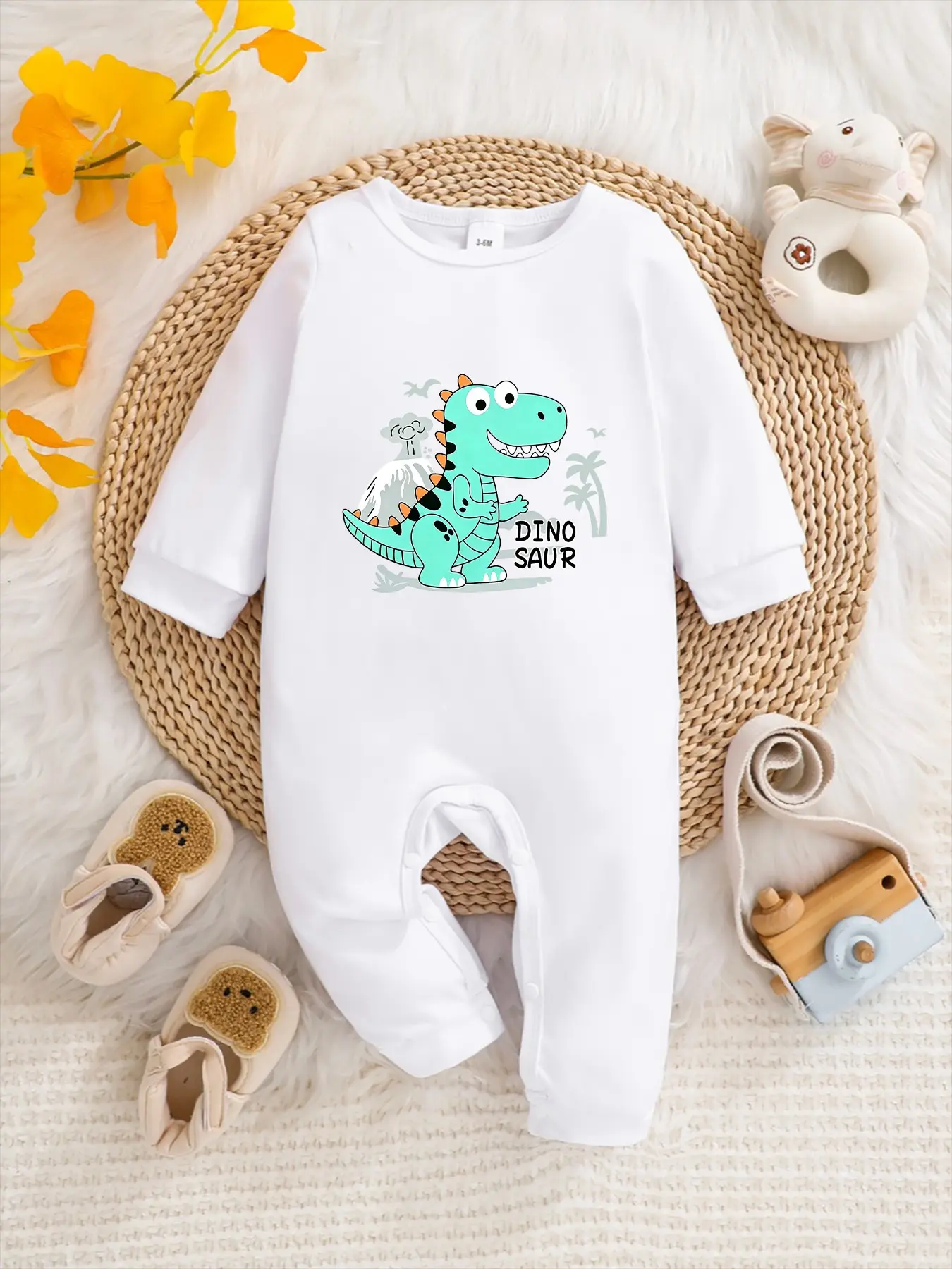 Newborn Spring Summer Long Sleeve Onesie, Unisex Baby Clothes, Cute Tyrannosaurus Rex Print, Daily Wear for Home and Outdoors