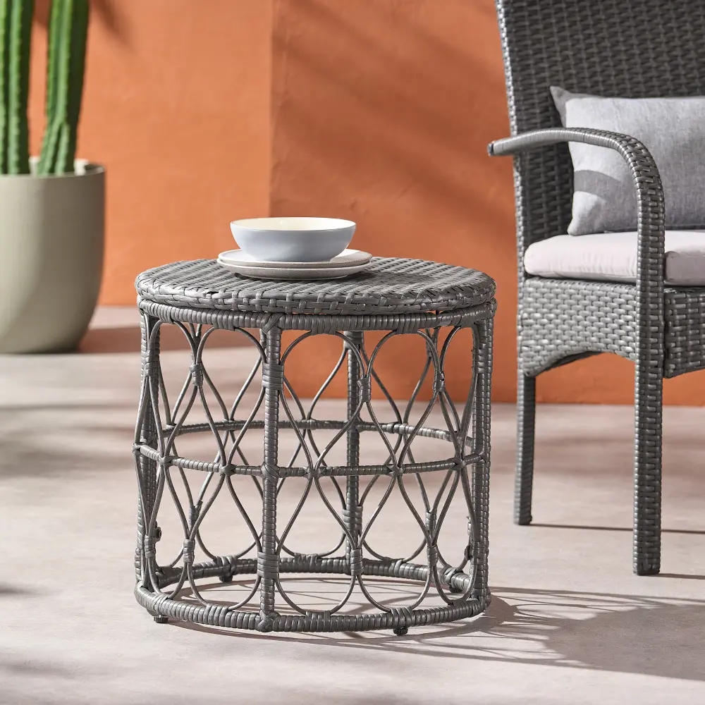 BRUCE Side Table, Modern End Table with Storage Shelf, Small Nightstand Bedside Table, Accent Sofa Table for Living Room Bedroom, Compact Side Table for Small Spaces, Wood Look Furniture, Home Decor Coffee Table, Easy Assembly