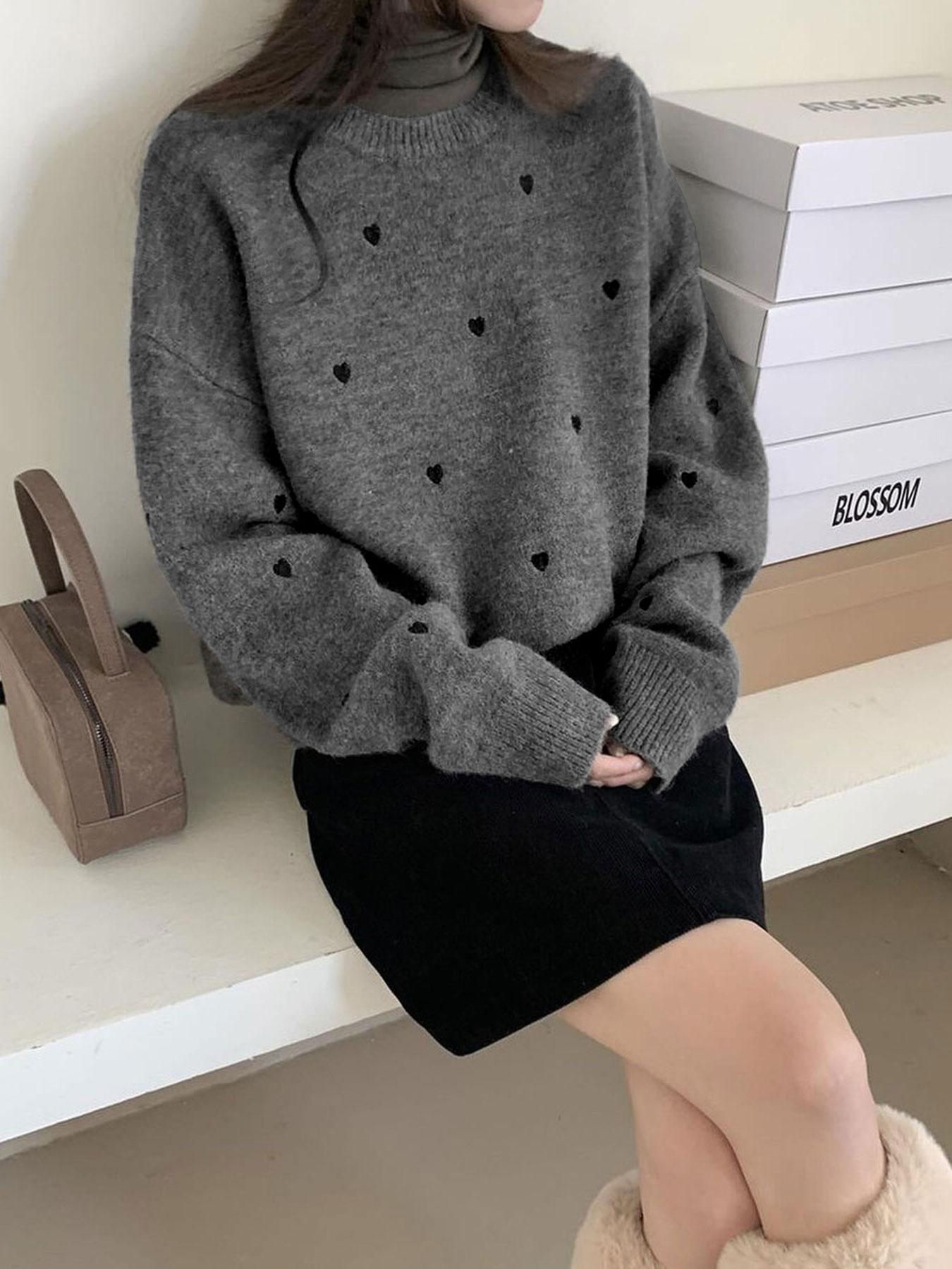 Women's Heart Embroidery Drop Shoulder Sweater, Casual Long Sleeve Round Neck Jumper for Fall & Winter, Fashion Ladies' Knitwear for Daily Wear