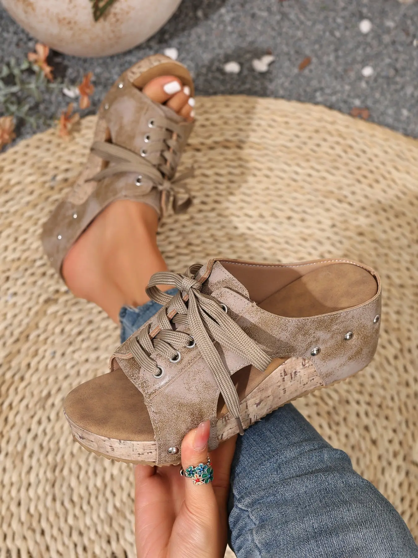 Women's Summer Fashion Slip-On Flexible Sandals, Casual PU Upper Rubber Sole, Plain Pattern, Trendy All-Purpose Footwear for Ladies