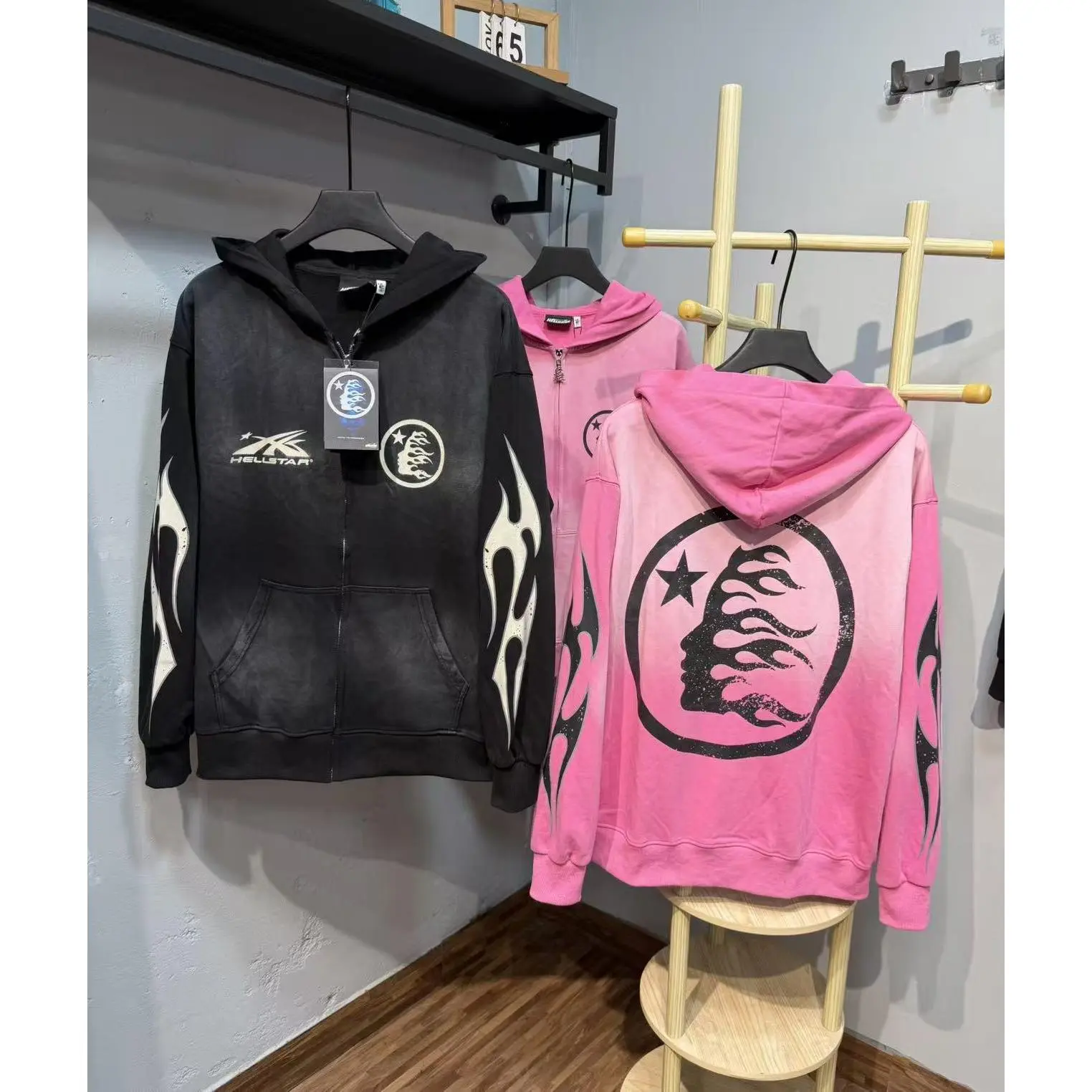 Hellstar Unisex Washed Gradient Zip‑Up Hoodie, Flame Sleeve Star‑Lady Circle Graphic Full‑Zip Jacket, Vintage Distressed Oversized Y2K Hip‑Hop Streetwear Hooded Top for Men Women