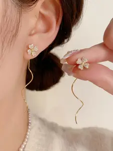 Full Rhinestone Clover Fringe Earrings, Luxe French Style, Face-Flattering Slimming Ear Jewelry, Perfect for Daily Commute and Dates