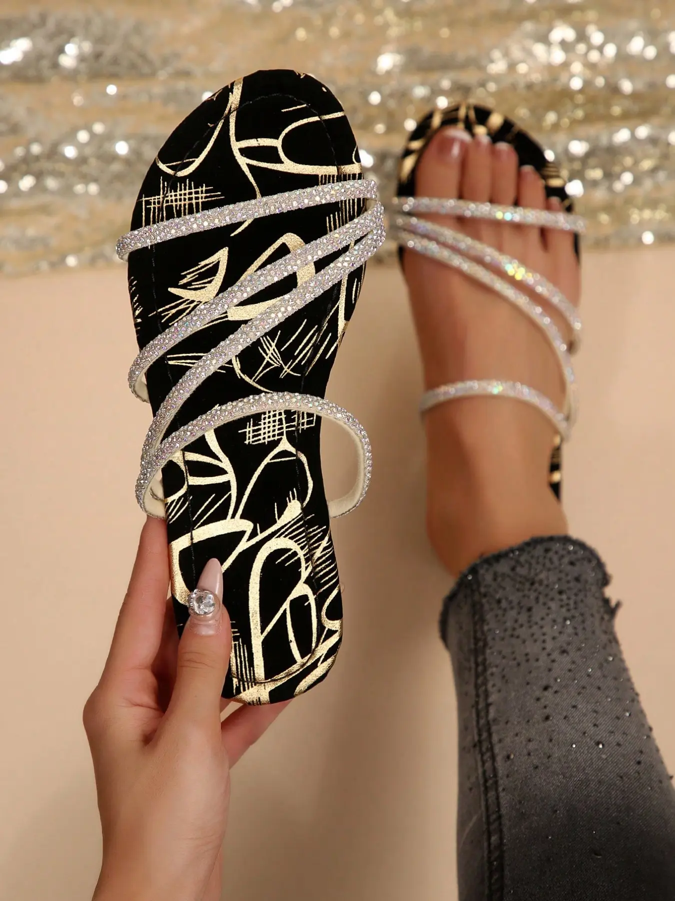 Women's Summer Sandals, Fashionable Rhinestone Flat Slippers, Casual Beach Shoes, Beach Slides Sandals, Perfect for Dates, Shopping, Parties, Travel, Home Use
