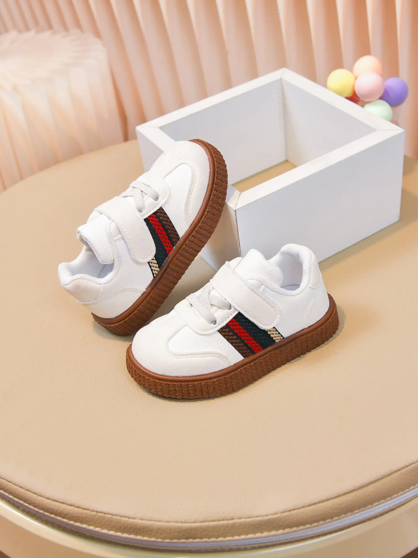 Return-To-School Retro Patchwork Shoes, Velcro Soft Sole, Unisex Casual Board Sneakers, All-Season Comfort