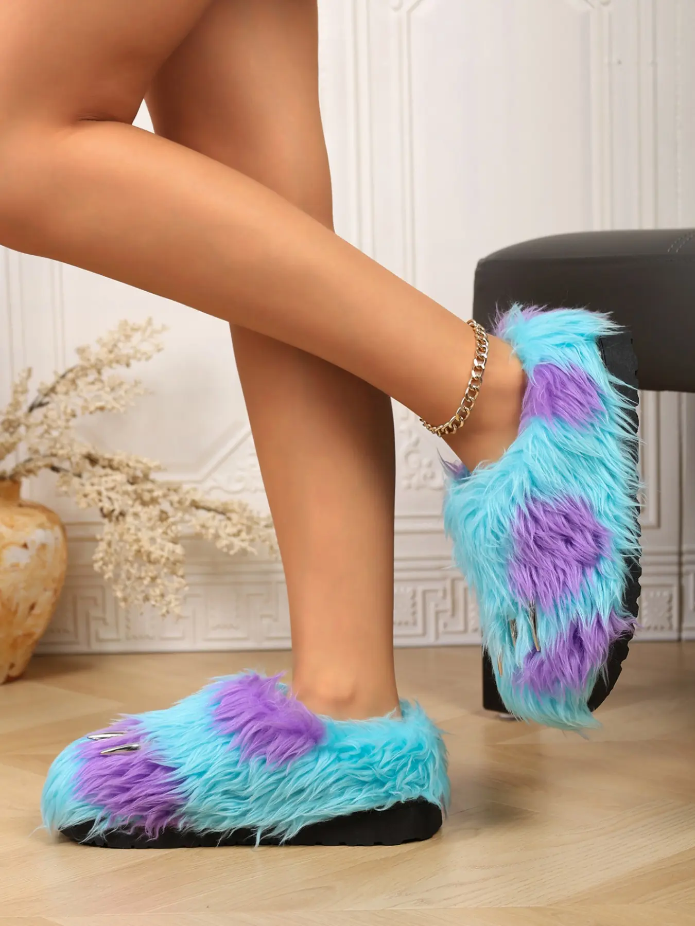 Colorblock Plush Monster Claw Slippers, Non-Slip Soft Long Hair Home Slip-Ons, Comfortable Footwear for Daily Use, Cozy Indoor Shoes