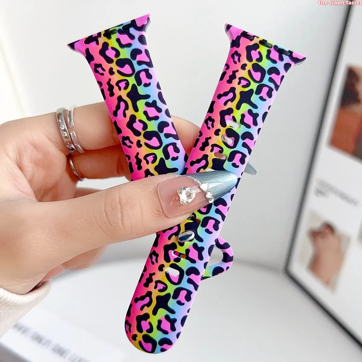 2026 Rainbow Gradient Leopard Print Silicone Watch Band, Colorful Animal Pattern Replacement Strap, 38–49mm, Breathable & Adjustable, Bold Y2K Aesthetic (Band Only)