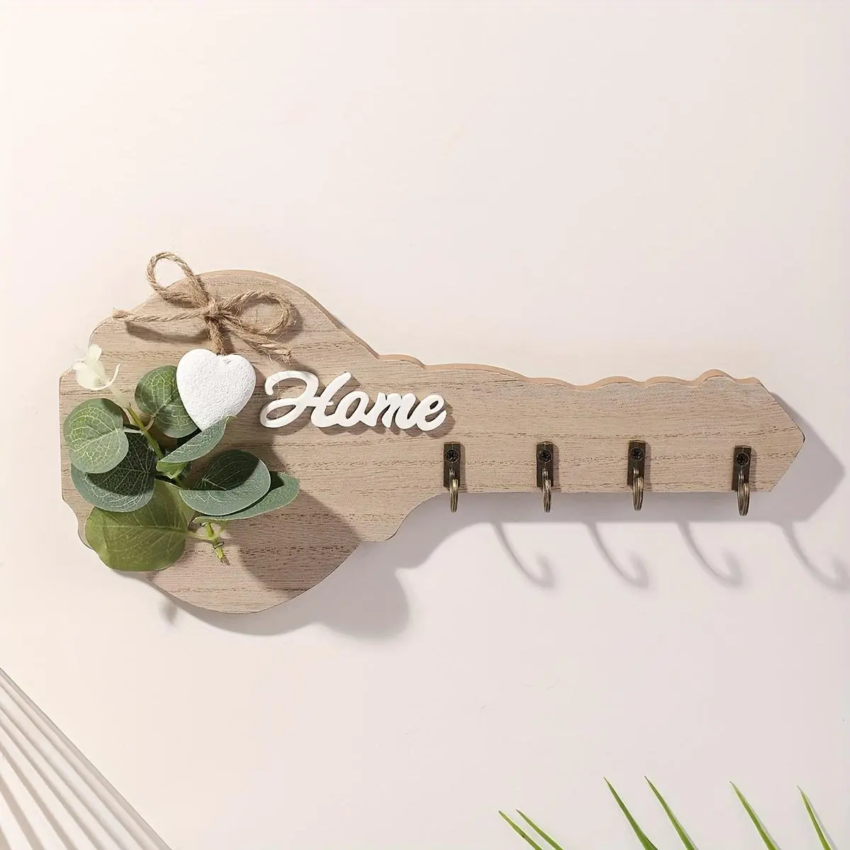 Wooden Key Holder with 4 Hooks, 1 Count Wall Mount Design Wall Mounted Key Hanger with Greenery Decor, Home Decor for Kitchen, Living Room, Bedroom, Cute Room Decor, Shelves, Decoration Items, Hanging, Decorative Key Hook