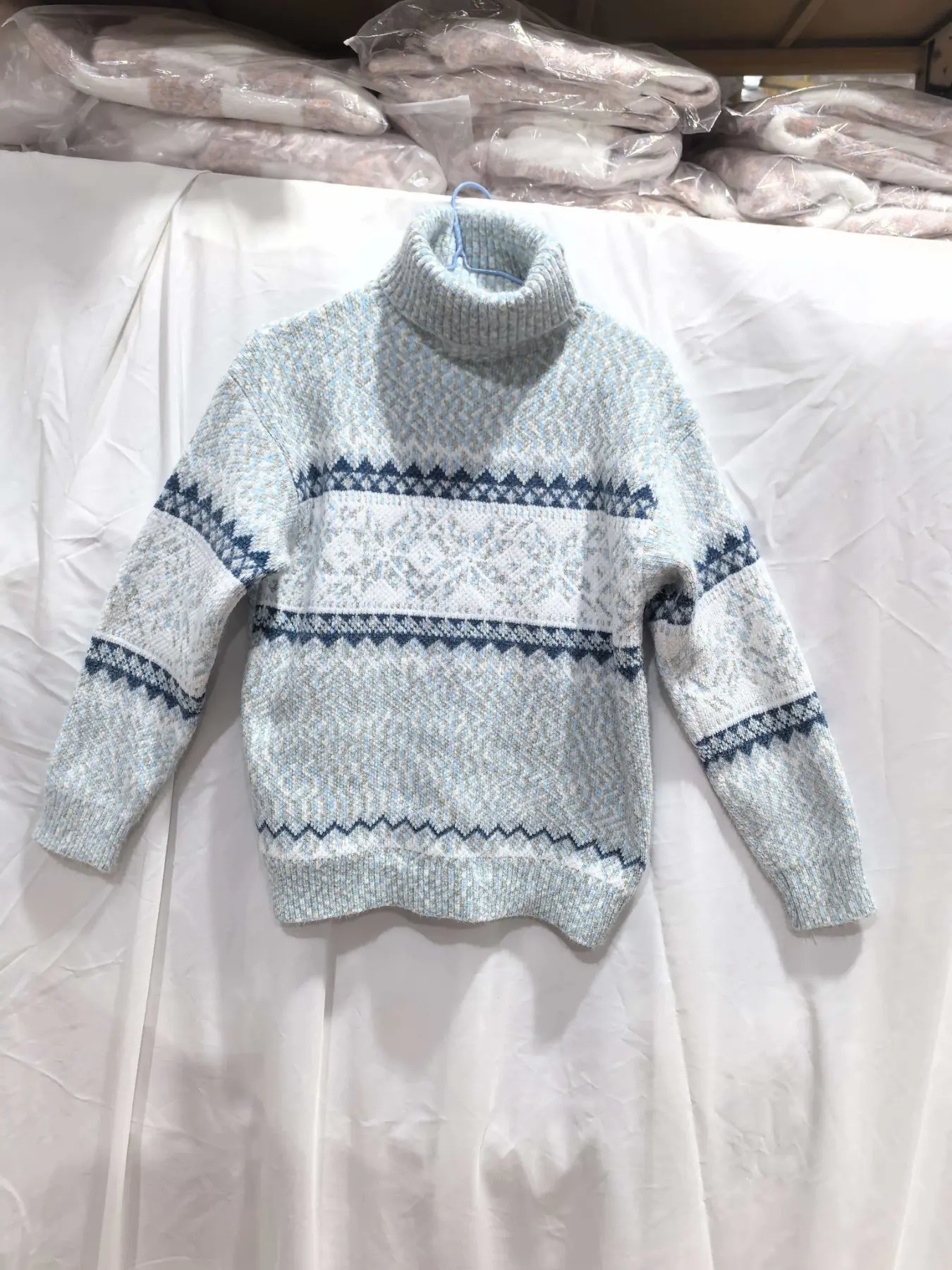 2026 New Snowflake Knit Sweater, Casual Loose Fit, High Neck Windproof Warm, Youth Women's Commute Travel Pullover, Model 01135