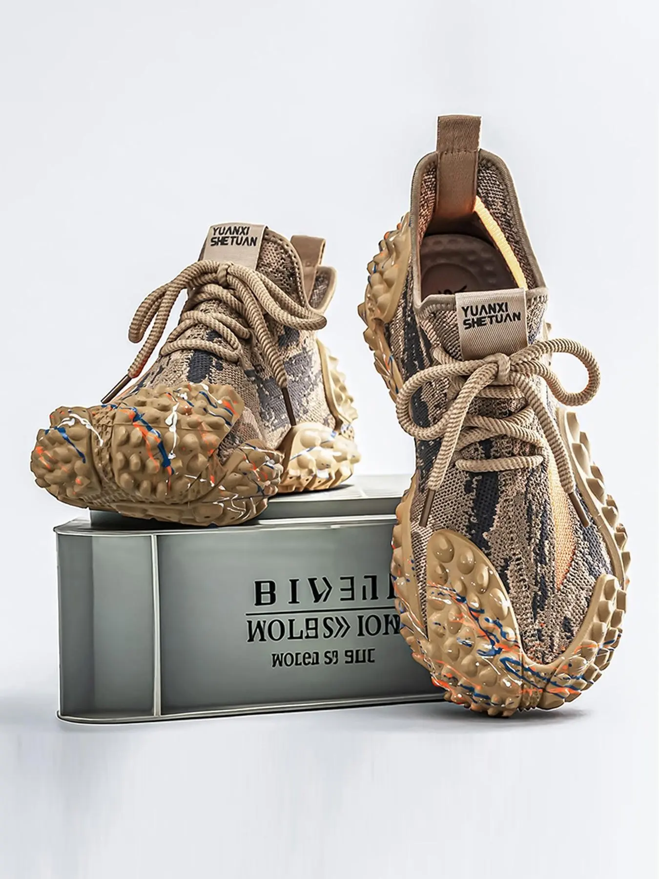 Men's Fashion Splash Print Knit Upper Casual Sneakers, Lace Up Shock Absorbing Non-Slip Textured Chunky Sole Walking Trainers, Active Cushion Sneakers, Light Breathable Athletic Footwear for Daily Commute, Gym Training and City Outdoor Travel