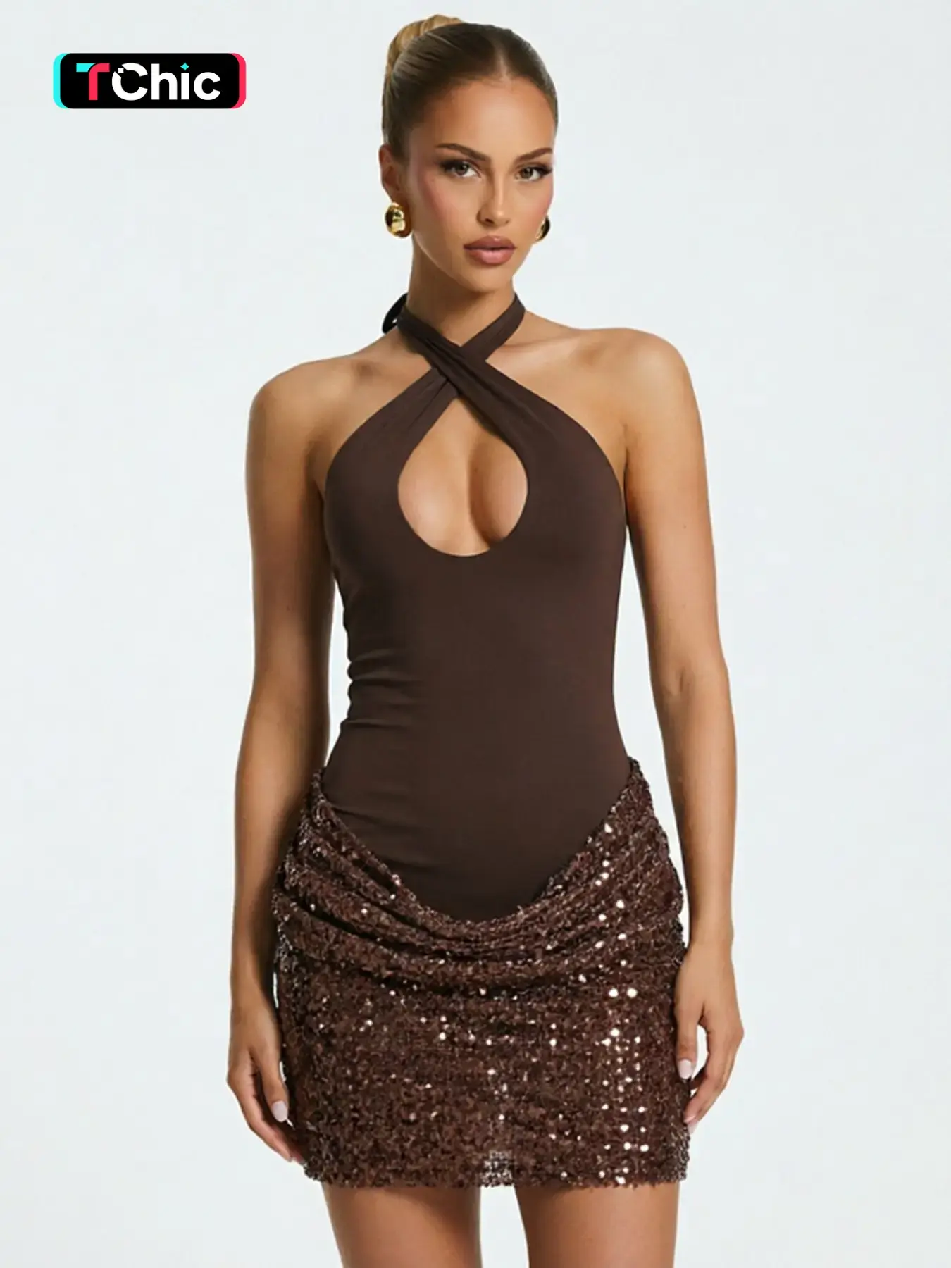 Women's Sequined V-Neck Halter Backless Dress, Trendy Retro Aesthetic Design, Perfect for Parties and Dates, Fitted Style