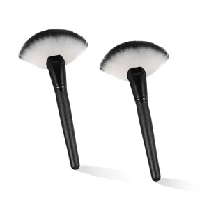 2 PCS Fluffy Large Fan Makeup Brushes Soft Bristle for Face Highlighting Blush Loose Powder