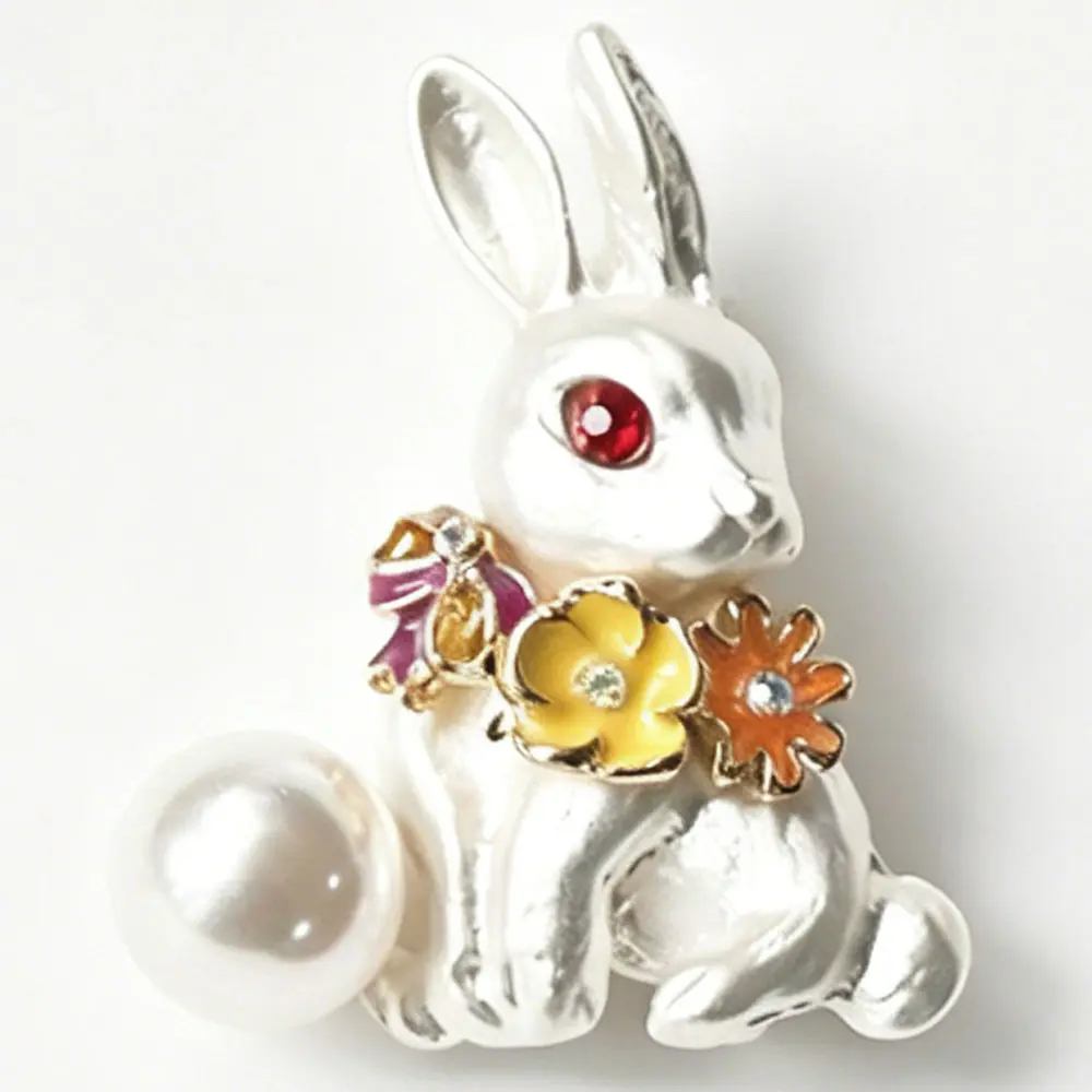 Baroque Luxury Beautiful Bunny Animal Design Men's Women's Brooch Pins Jewelry Accessories Wedding Holiday Party Couples Gifts